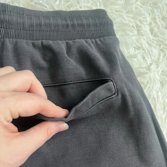 Young LA Nardo Gray Drawstring Shorts - Size Medium - Picture 7 of 8